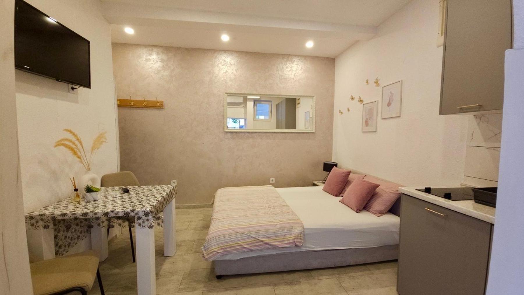 Banicevic Apartmani Ðenovići Екстериор снимка
